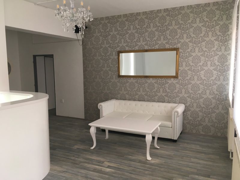 komerční prostory STAVBY ŠESTÁK