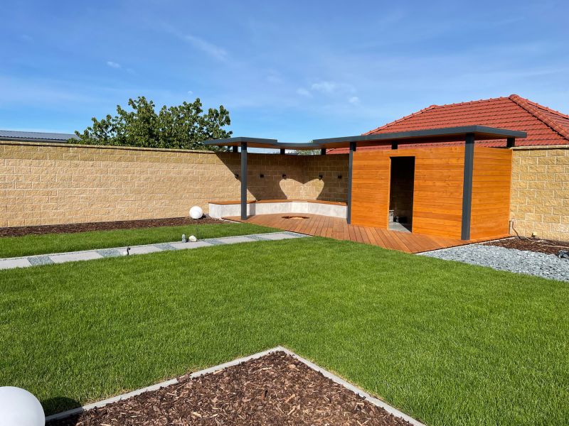 zahrady a nádvoří STAVBY ŠESTÁK